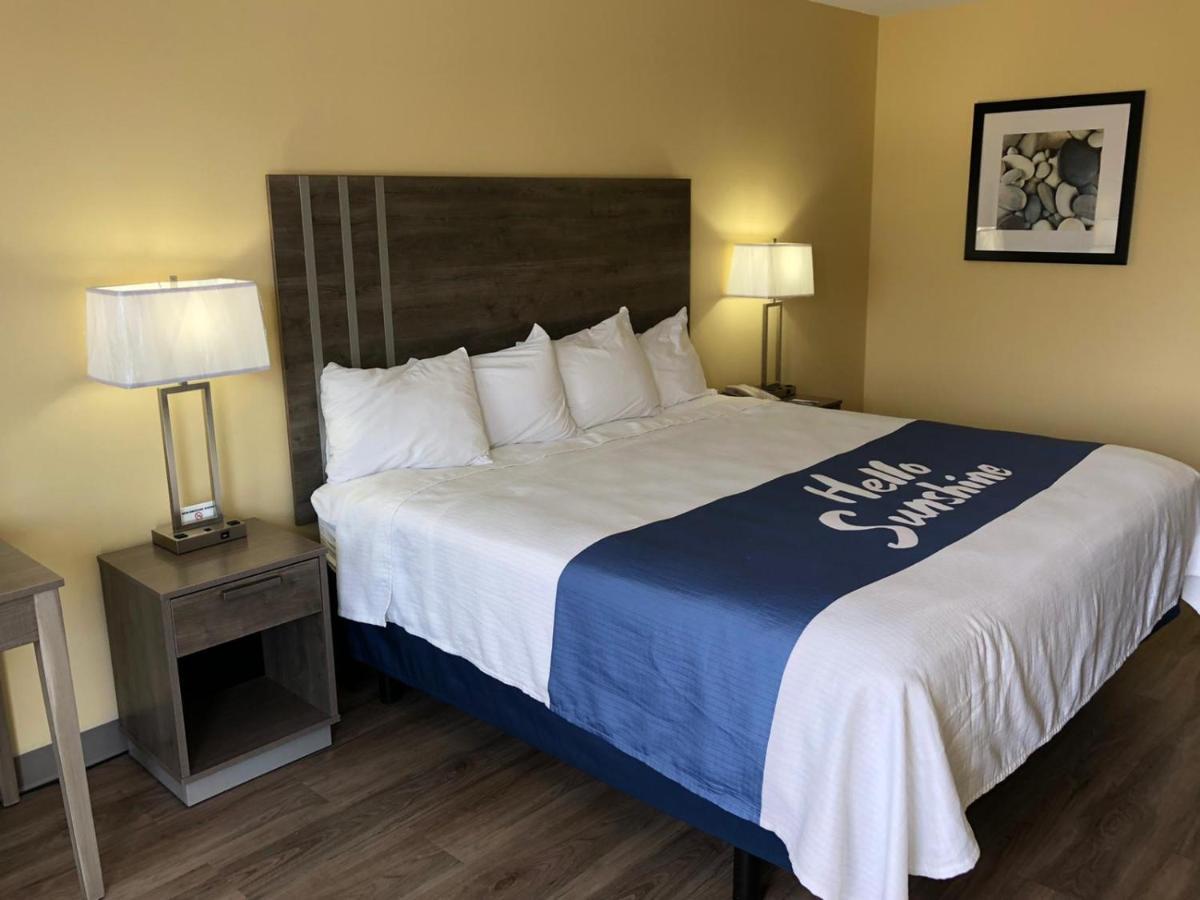 Days Inn By Wyndham Cape Carteret Chambre photo